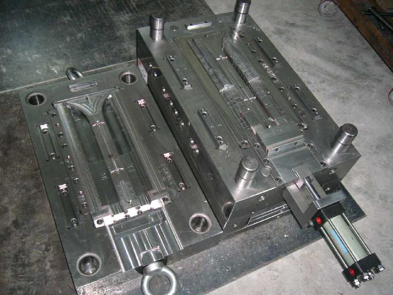 注塑模具内聚积的气体来源 注塑模具内聚积的气体来源