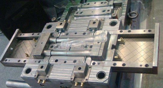 深圳模具厂塑料模具的用途 深圳模具厂塑料模具的用途