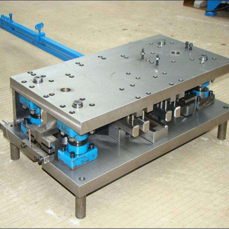 冲压模具分类与行业术语，基础要了解！