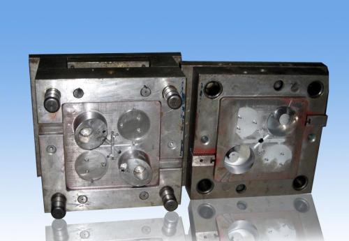 如何预防模具拉不开模？ 深圳粉色视频网站APP入口免费开模